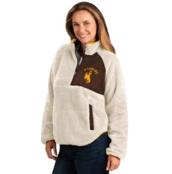 Wyoming Cowboys Skybox Sherpa Half Zip – White/Brown